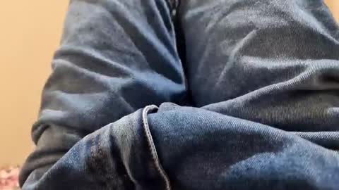 Snapshot of ricard440 chatting on January 13, 1:02 am ricard440 online show from January 13, 1:02 am