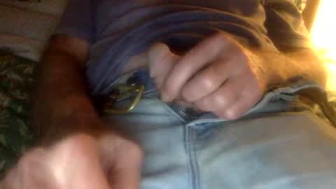 Snapshot of rich11223344 chatting on March 11, 4:18 am rich11223344 online show from March 11, 4:18 am