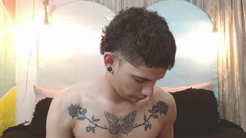 Snapshot of rich_de_la_rosa chatting on December 18, 4:07 am rich and kitty online show from December 18, 4:07 am