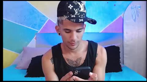 Snapshot of rich_de_la_rosa chatting on March 12, 4:29 am rich and kitty online show from March 12, 4:29 am