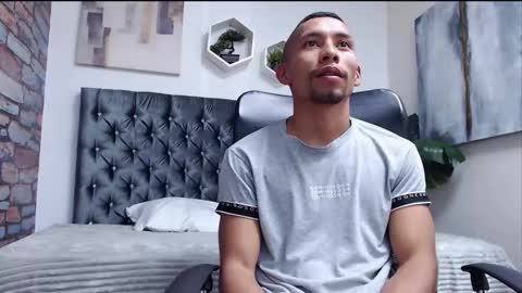 richar_voller online show from December 17, 3:17 pm