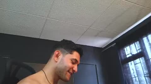 Snapshot of richard_milleer chatting on June 30, 4:52 pm Ricardo online show from June 30, 4:52 pm