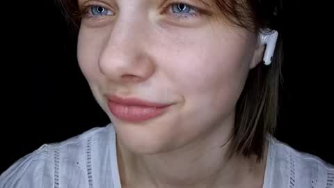 Luna online show from April 18, 7:58 pm