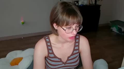 Snapshot of richardlundsten chatting on June 7, 3:38 pm Luna online show from June 7, 3:38 pm