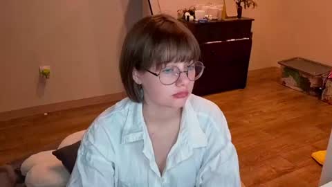 Snapshot of richardlundsten chatting on June 10, 7:02 pm Luna online show from June 10, 7:02 pm