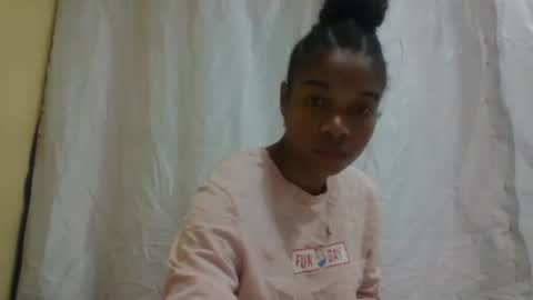 richella34 online show from July 5, 9:11 pm