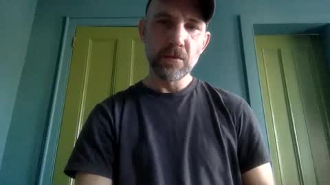 Snapshot of richheader chatting on December 18, 1:39 pm richheader online show from December 18, 1:39 pm