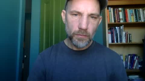 Snapshot of richheader chatting on February 9, 3:16 pm richheader online show from February 9, 3:16 pm