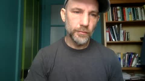 Snapshot of richheader chatting on February 12, 1:39 pm richheader online show from February 12, 1:39 pm