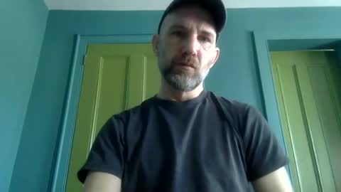 Snapshot of richheader chatting on February 24, 1:31 pm richheader online show from February 24, 1:31 pm