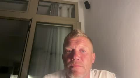 Snapshot of richiee3891 chatting on July 21, 10:01 pm richiee3891 online show from July 21, 10:01 pm