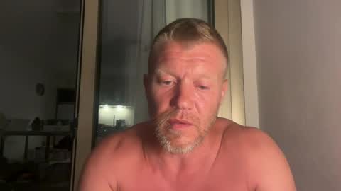 Snapshot of richiee3891 chatting on July 24, 10:41 pm richiee3891 online show from July 24, 10:41 pm
