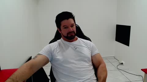 Snapshot of richrolland chatting on May 5, 1:19 pm Rickseduction online show from May 5, 1:19 pm
