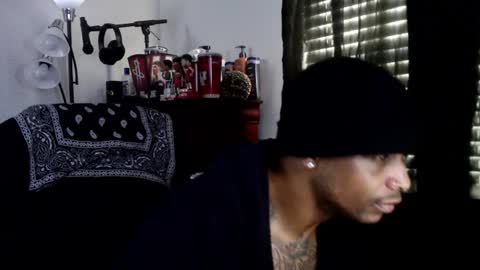 Snapshot of rickavelli chatting on July 30, 4:00 am Rick online show from July 30, 4:00 am