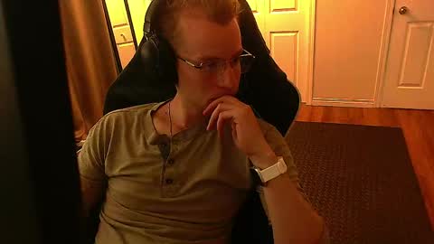 Snapshot of rickgosling chatting on May 24, 10:26 pm rickgosling online show from May 24, 10:26 pm