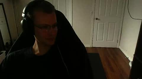 Snapshot of rickgosling chatting on June 1, 2:02 am rickgosling online show from June 1, 2:02 am