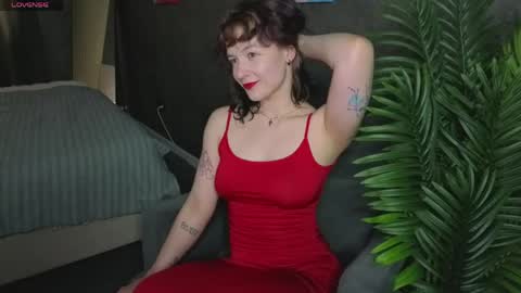 Snapshot of ricki_bloom chatting on May 6, 9:36 am Ricki online show from May 6, 9:36 am
