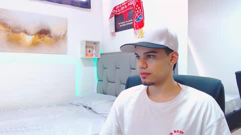 Ricki online show from February 27, 6:52 pm