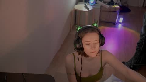 Snapshot of rickisanchez chatting on December 15, 11:31 pm RickiSanchez online show from December 15, 11:31 pm