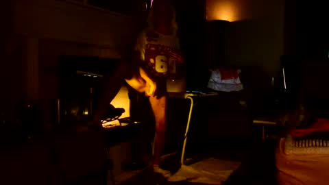 PINK HOLE TWINK online show from April 19, 5:18 am