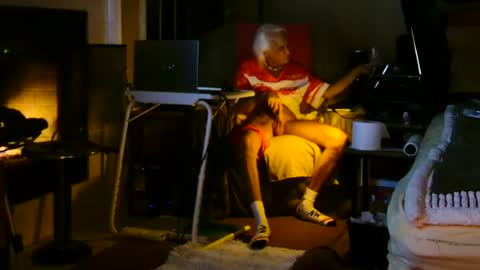 Snapshot of ricks4fun chatting on July 4, 3:13 am PINK HOLE TWINK online show from July 4, 3:13 am