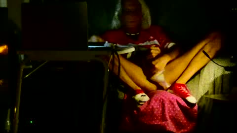 Snapshot of ricks4fun chatting on July 18, 5:00 am PINK HOLE TWINK online show from July 18, 5:00 am