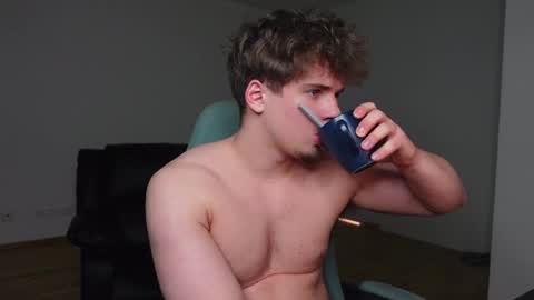 RICKY BECKO online show from April 10, 12:05 am