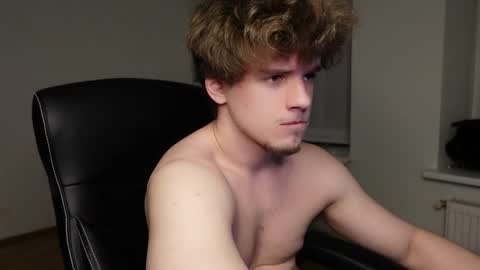 RICKY BECKO online show from May 25, 8:59 pm