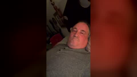 Snapshot of rickyd11065 chatting on April 5, 3:04 am rickyd11065 online show from April 5, 3:04 am