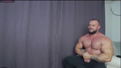 Snapshot of rickymiami1 chatting on September 29, 5:51 pm rickymiami1 online show from September 29, 5:51 pm