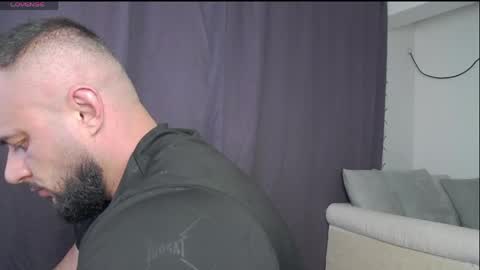 Snapshot of rickymiami1 chatting on April 30, 9:30 pm rickymiami1 online show from April 30, 9:30 pm