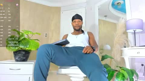 Snapshot of ricobrown777 chatting on June 30, 4:02 am RicoBrowm online show from June 30, 4:02 am