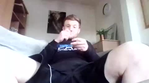 Snapshot of riggler100 chatting on November 3, 3:13 pm Riggler100 online show from November 3, 3:13 pm