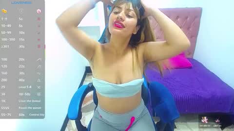 Snapshot of rihana_milan chatting on March 7, 5:06 pm RIHANA online show from March 7, 5:06 pm