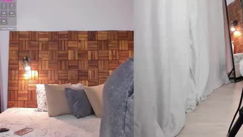 Sara online show from December 3, 10:13 am