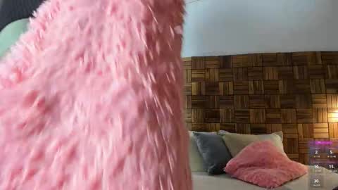 Sara online show from December 16, 10:09 am