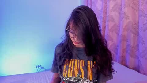 Riley online show from September 26, 8:57 pm