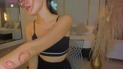 Riley Sierra online show from April 7, 12:49 pm