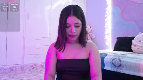 Snapshot of riley_skye_ chatting on June 15, 8:22 pm RAILEY online show from June 15, 8:22 pm
