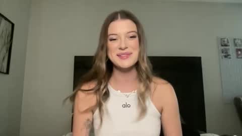 riley depp online show from December 3, 10:19 pm