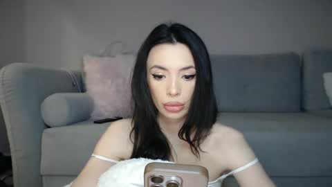 Snapshot of rileyeve chatting on January 8, 12:24 am RileyEve online show from January 8, 12:24 am
