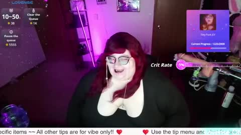 Snapshot of rileysynn chatting on August 7, 12:40 pm RileySynn online show from August 7, 12:40 pm