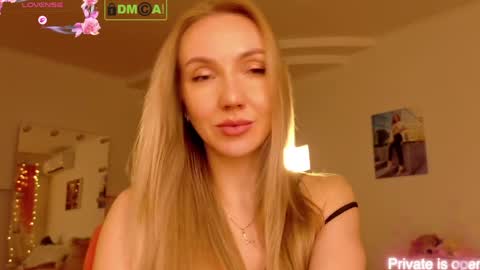 Snapshot of rina_asty chatting on April 1, 5:54 pm Rina Asty online show from April 1, 5:54 pm