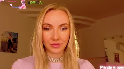 Snapshot of rina_asty chatting on June 1, 3:58 pm Rina Asty online show from June 1, 3:58 pm