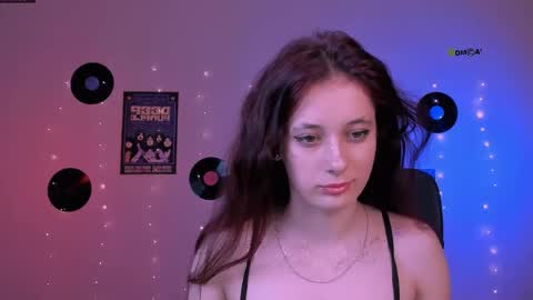 Snapshot of rina_gold_ chatting on May 31, 6:42 pm Rina online show from May 31, 6:42 pm