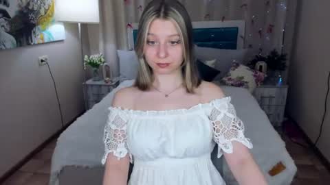 Snapshot of rinacake chatting on July 8, 11:58 am rinacake online show from July 8, 11:58 am
