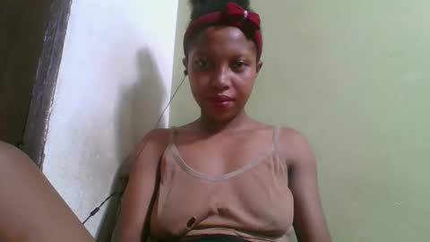 rinah654271 online show from March 27, 7:47 am