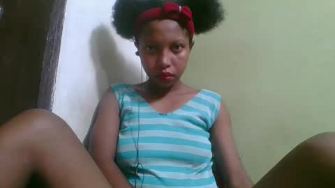 rinah654271 online show from April 2, 2:31 am