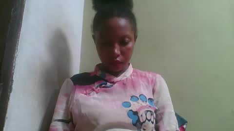Snapshot of rinah654271 chatting on April 24, 2:47 am rinah654271 online show from April 24, 2:47 am