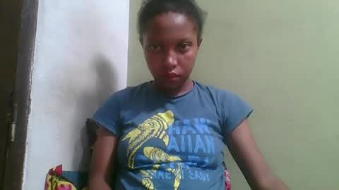 Snapshot of rinah654271 chatting on May 11, 5:43 pm rinah654271 online show from May 11, 5:43 pm